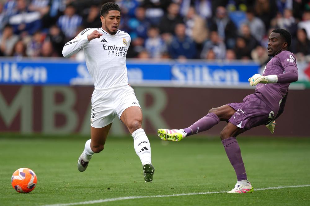 然有着巨大 然有着巨大